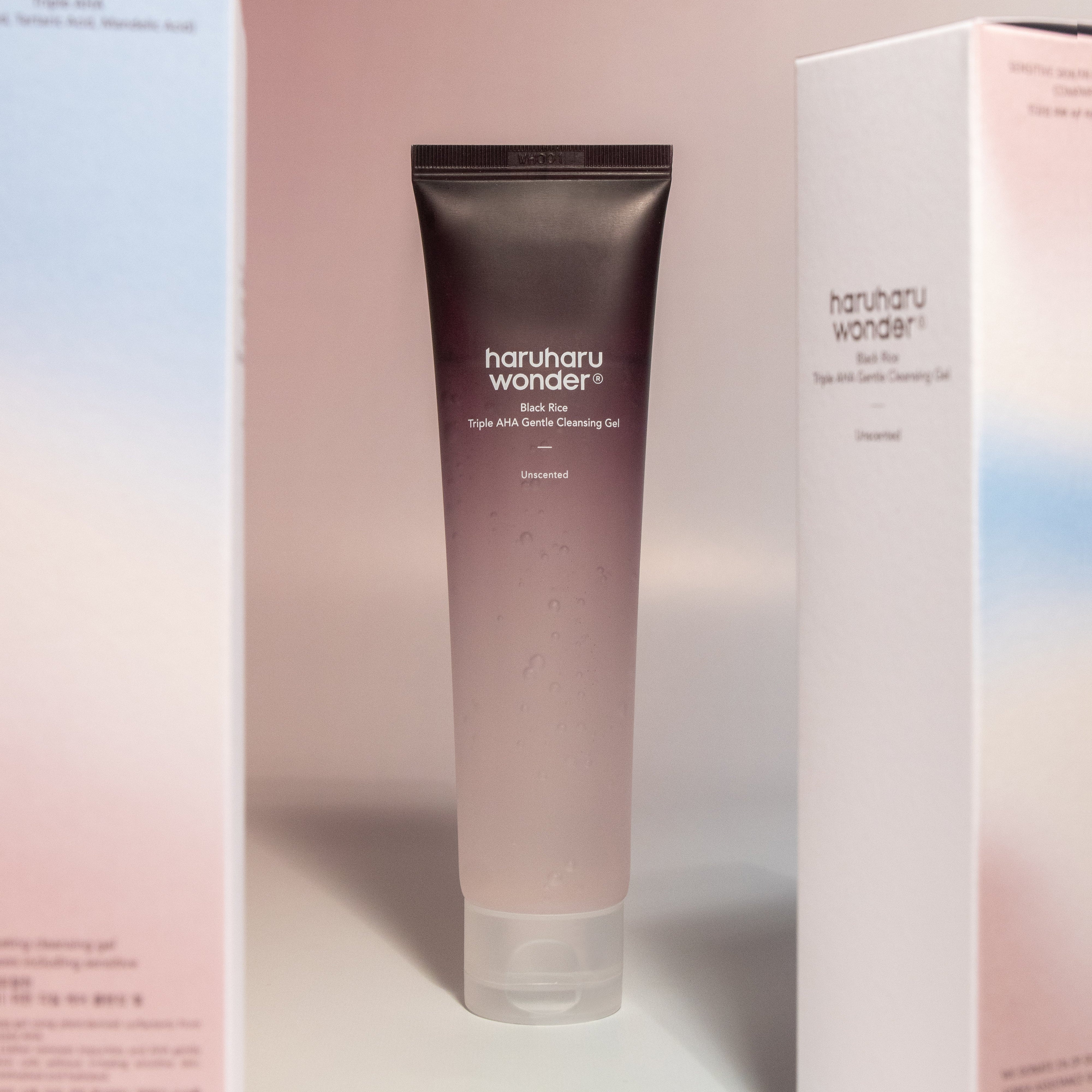 Black Rice Moisture 5.5 soft Cleansing Gel 100ml