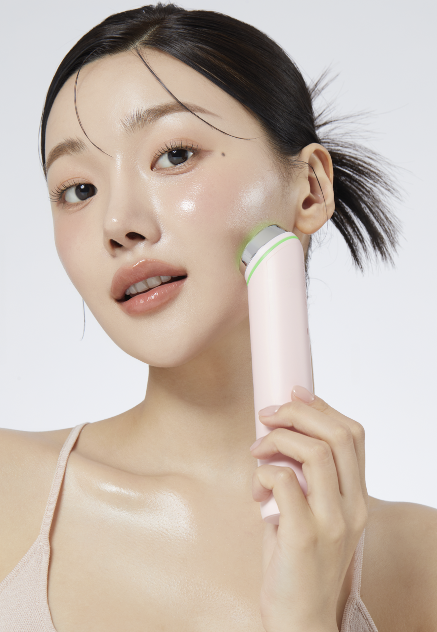 Medicube Collagen Booster Bundle
