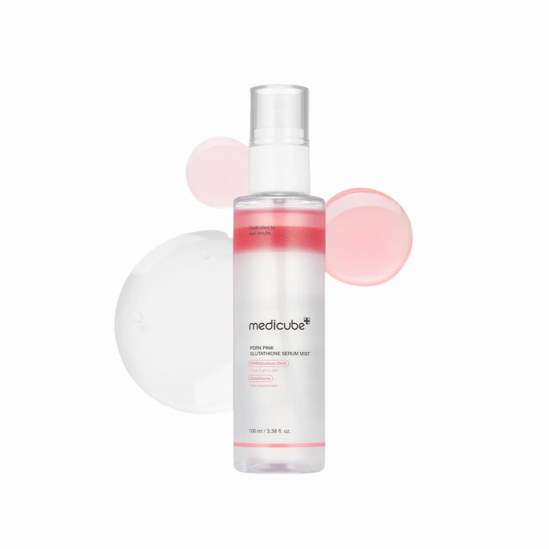 Medicube PDRN Pink Glutathione Serum Mist 💖 provides instant hydration, soothes sensitive skin, strengthens the skin barrier, and gives you a radiant, healthy glow 🌟 – vegan, cruelty-free, and ideal for on the go. 100ml